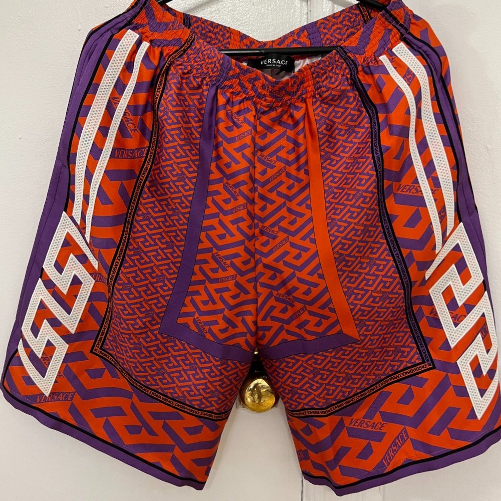 Versace Basketball Shirts - IT 46 (M)